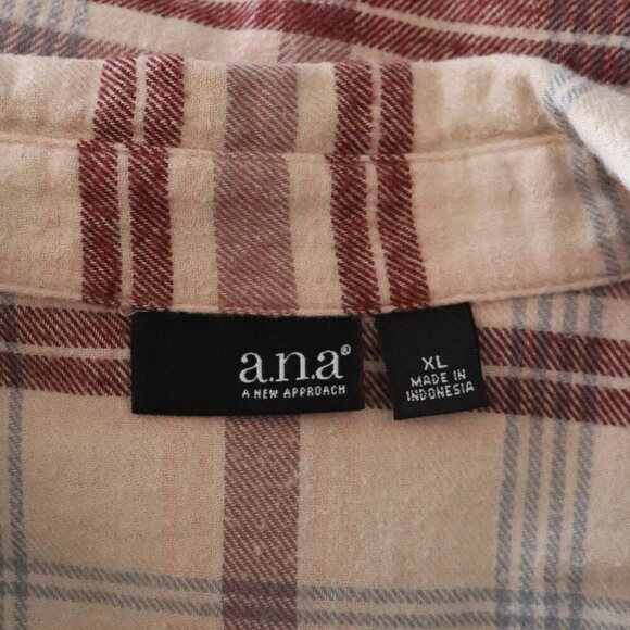 A.N.A Women's Sz XL Plaid Flannel V-Neck Button Up Cotton Pocket Long Sleeve Top - Picture 11 of 13